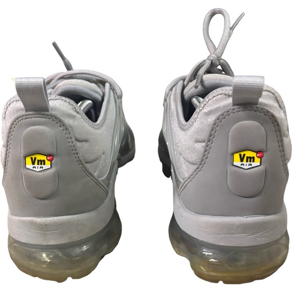 Nike Air Vapormax Plus Wolf Grey Dark Grey 924453-005 Size 10 main image 8
